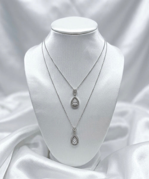 The Entrance Necklace