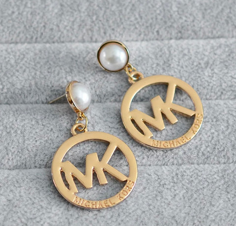 Michael Kors Pearl with gold tone earrings