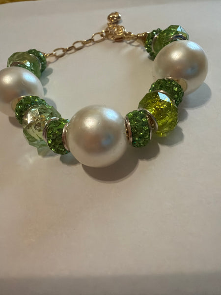 The Sovereign Accent Pearl Bracelet