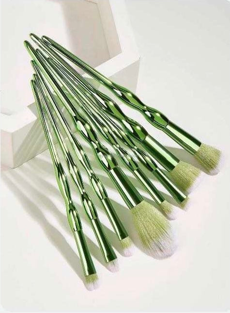 Green with Envy makeup brushes