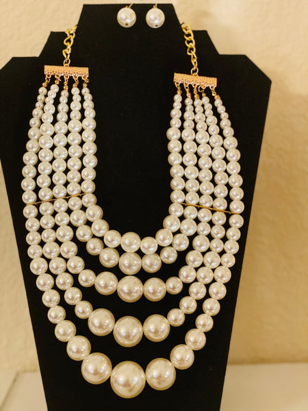 Pearl necklace Set-5 large Strands