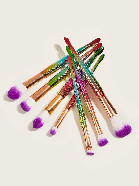 Color your World Makeup brushes